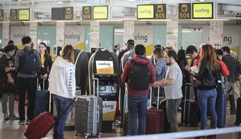 vueling check in
